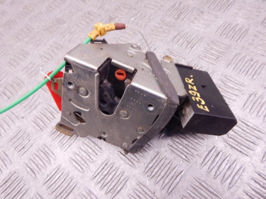 Замок двери задней правой BMW 5-series (E39) 51 22 8 125 672 Замок двери задней правой BMW 5-series (E39) 51 22 8 125 672