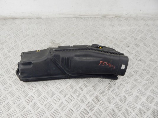 Корпус воздушного фильтра BMW X5-series (E70) 13 71 7 793 203