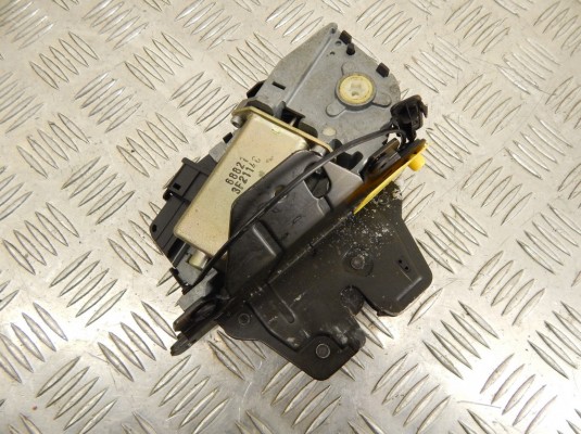 Замок багажника BMW X5-series (E53) 51 24 7 111 008