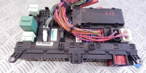 Блок предохранителей BMW X5-series (E53) 61 13 8 380 407