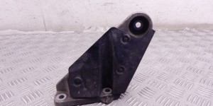 Кронштейн двигателя BMW X3-series (E83) 22 11 3 414 582 Кронштейн двигателя BMW X3-series (E83) 22 11 3 414 582