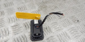 Кнопка открытия багажника BMW 7-series (E65/66) 61 31 8 375 580 Кнопка открытия багажника BMW 7-series (E65/66) 61 31 8 375 580