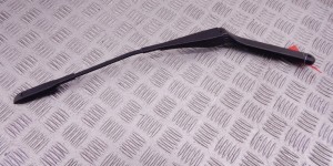 Щеткодержатель (поводок стеклоочистителя, дворник) BMW 1-series (E87) 61 61 7 169 971 Щеткодержатель (поводок стеклоочистителя, дворник) BMW 1-series (E87) 61 61 7 169 971