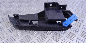 Кронштейн крепления бампера заднего BMW 3-series (E46) 51 12 7 006 824