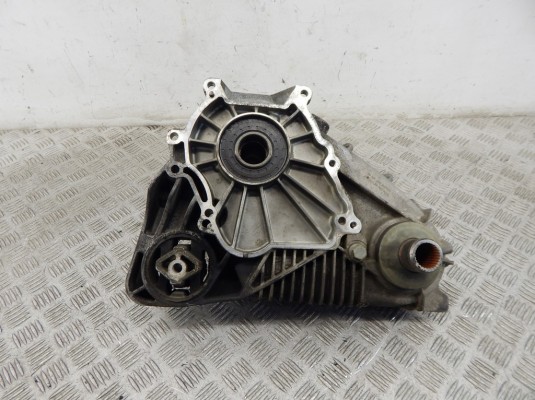 Раздаточная коробка BMW X5-series (E53) 27 10 7 555 295 Раздаточная коробка BMW X5-series (E53) 27 10 7 555 295