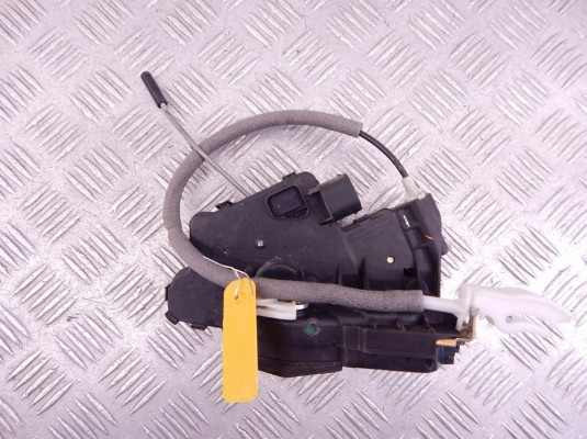 Замок двери задней правой BMW 3-series (E46) 51 22 7 011 246