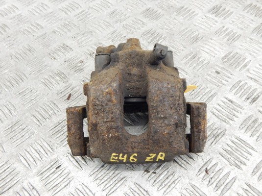 Суппорт задний правый BMW 3-series (E46) 34 21 6 758 136 Суппорт задний правый BMW 3-series (E46) 34 21 6 758 136