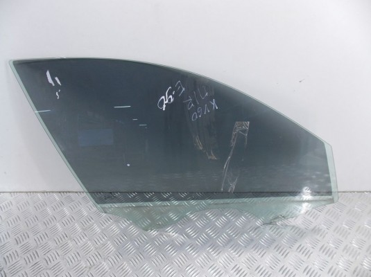 Стекло двери передней правой BMW 3-series (E90/91/92)
