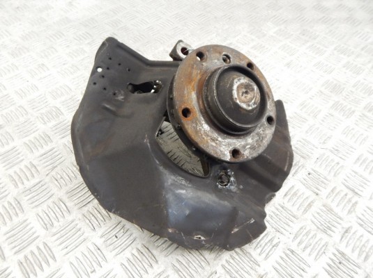 Ступица передняя левая BMW 3-series (E46) 31 21 1 096 429