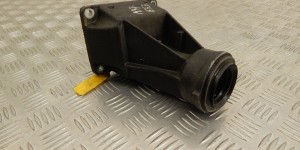 Кронштейн полуоси BMW X5-series (E53) 31 50 7 503 115