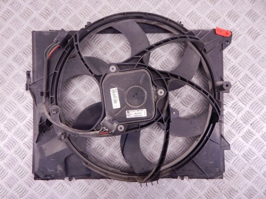 Вентилятор радиатора BMW X1-series (E84) 17 11 7 590 699