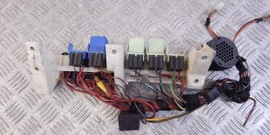 Блок предохранителей BMW X5-series (E53) 61 13 8 383 720