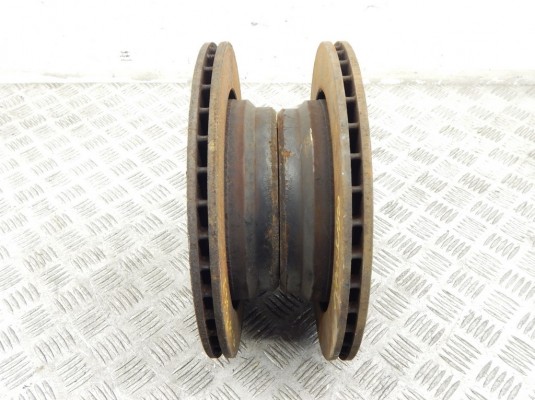 Диск тормозной задний BMW 5-series (E39) 34 21 6 767 060