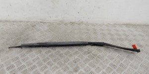 Щеткодержатель (поводок стеклоочистителя, дворник) BMW 5-series (E39) 61 61 8 209 879 Щеткодержатель (поводок стеклоочистителя, дворник) BMW 5-series (E39) 61 61 8 209 879