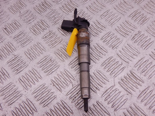 Форсунка BMW 6-series (E63/E64) 13 53 7 796 042 Форсунка BMW 6-series (E63/E64) 13 53 7 796 042