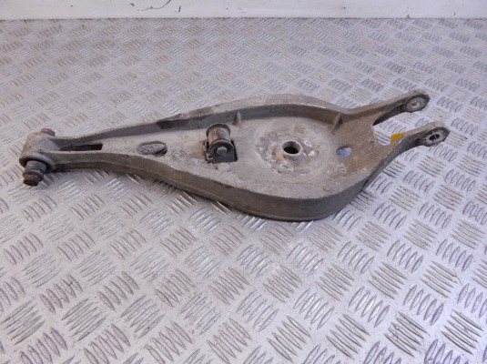Рычаг задний правый BMW 3-series (E46) 33 32 6 781 626