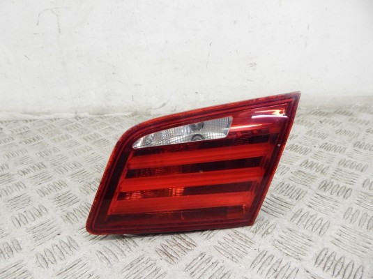 Фонарь крышки багажника правый BMW 5-series (F10/11) 63 21 7 203 226