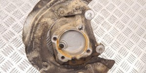 Ступица передняя левая BMW 1-series (E87) 31 21 6 764 443