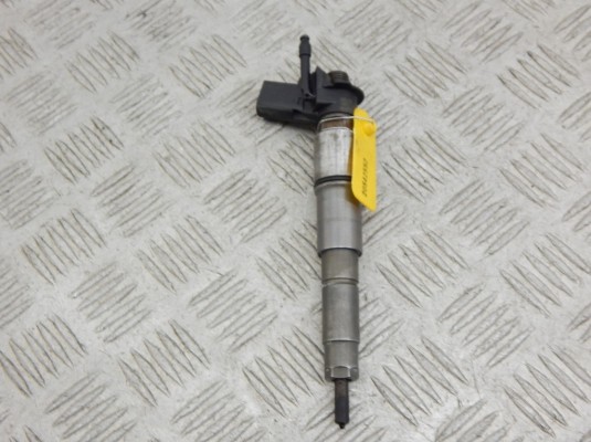 Форсунка BMW 5-series (E60/61) 13 53 7 792 721 Форсунка BMW 5-series (E60/61) 13 53 7 792 721