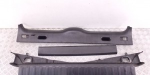 Обшивка багажника BMW X5-series (E53)
