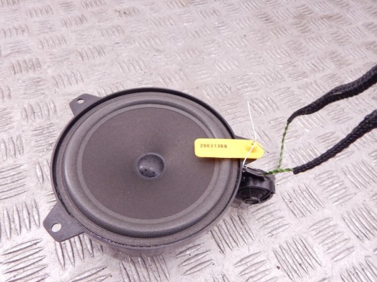 Динамик двери передней правой BMW 3-series (E46) 65 13 8 368 233 Динамик двери передней правой BMW 3-series (E46) 65 13 8 368 233