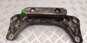 Кронштейн КПП BMW 5-series (E39) 22 32 1 096 106