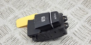 Кнопка ручного тормоза (ручника) BMW 7-series (F01/02) 61 31 9 159 997 Кнопка ручного тормоза (ручника) BMW 7-series (F01/02) 61 31 9 159 997