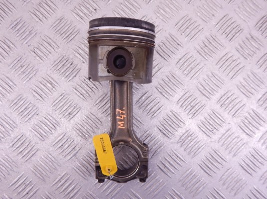 Поршень BMW 3-series (E46) 11 25 2 247 502