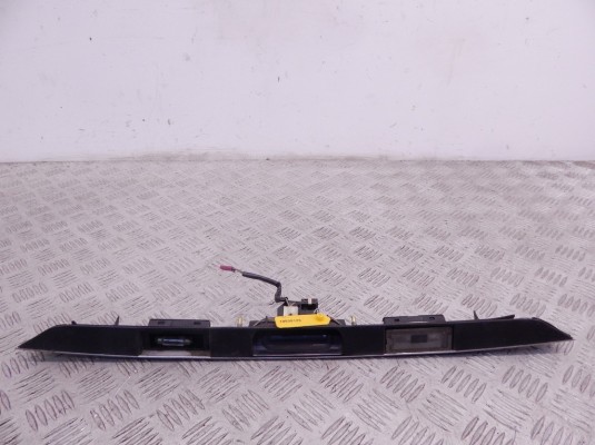 Подсветка номера BMW 5-series (E39) 51 13 8 185 790 Подсветка номера BMW 5-series (E39) 51 13 8 185 790