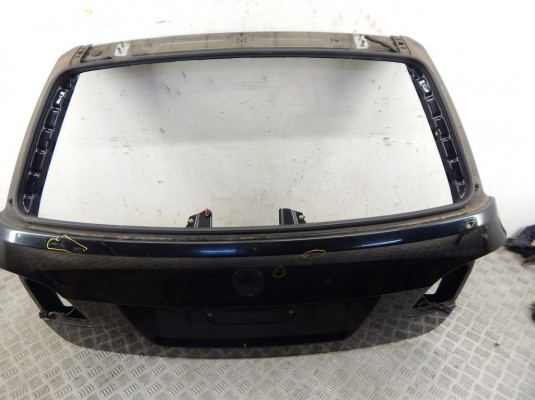 Крышка багажника (дверь 3-5) BMW 5-series (E60/61) 41 62 7 130 799 Крышка багажника (дверь 3-5) BMW 5-series (E60/61) 41 62 7 130 799