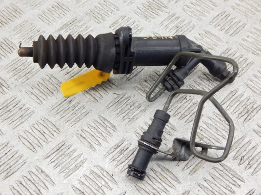 Цилиндр сцепления рабочий BMW 1-series (E87) 21 52 6 785 964