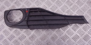 Рамка фары противотуманной правой BMW 3-series (F30/31) 51 11 7 255 366