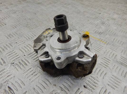 ТНВД BMW X3-series (E83) 7798333 ТНВД BMW X3-series (E83) 7798333