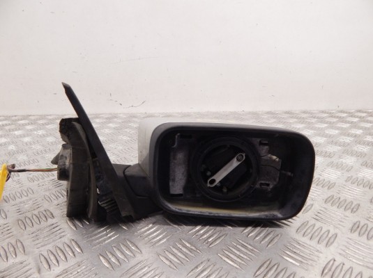 Зеркало наружное правое BMW 3-series (E46) 51 16 8 245 128