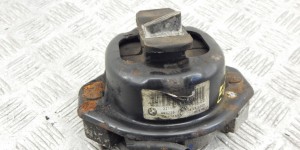 Подушка крепления двигателя BMW 7-series (E65/66) 22 11 6 771 918 Подушка крепления двигателя BMW 7-series (E65/66) 22 11 6 771 918