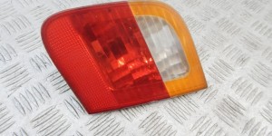 Фонарь крышки багажника правый BMW 3-series (E46) 63 21 6 907 946
