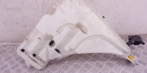 Бачок омывателя BMW 3-series (F30/31) 7241675 Бачок омывателя BMW 3-series (F30/31) 7241675