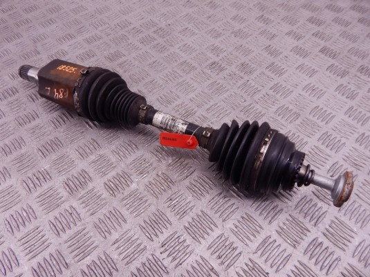 Полуось передняя левая (приводной вал, ШРУС) BMW X1-series (E84) 31 60 7 591 681