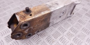 Кронштейн BMW 7-series (F01/02)