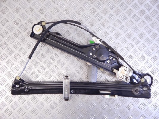 Стеклоподъемник электрический передний левый BMW X5-series (E70) 51 33 7 166 379