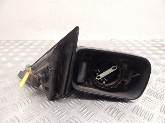 Зеркало наружное правое BMW 3-series (E46) 51 16 8 245 128