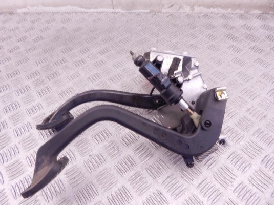 Узел педальный (блок педалей) BMW 3-series (E46) 35 11 2 229 128