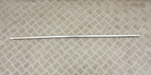 Молдинг стекла двери передней правой наружный BMW 5-series (E39) Молдинг стекла двери передней правой наружный BMW 5-series (E39)