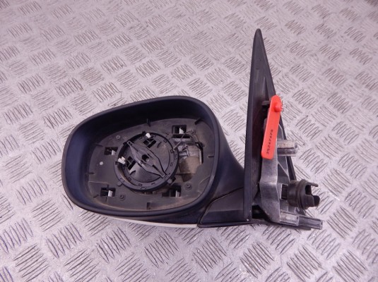 Зеркало наружное левое BMW 3-series (E90/91/92) 51 16 7 268 263