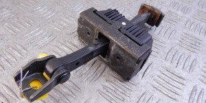 Ограничитель открывания двери передней BMW 5-series (E60/61) 51 21 7 033 609