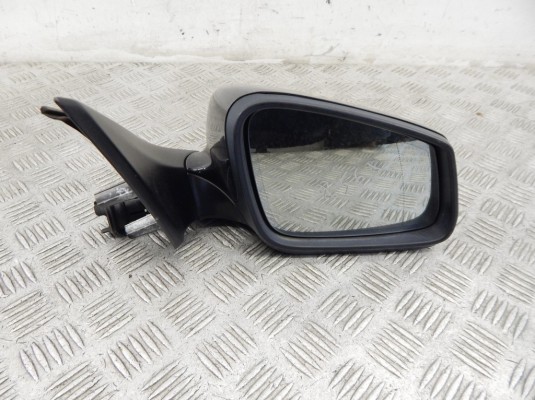 Зеркало наружное правое BMW 7-series (F01/02) Зеркало наружное правое BMW 7-series (F01/02)