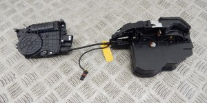 Замок двери задней правой BMW 7-series (F01/02) 51 22 7 185 688