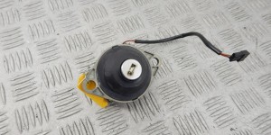 Личинка замка багажника BMW 5-series (E39) 61 31 8 363 699 Личинка замка багажника BMW 5-series (E39) 61 31 8 363 699