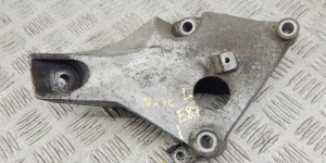 Кронштейн двигателя BMW 1-series (E87) 22 11 6 775 041