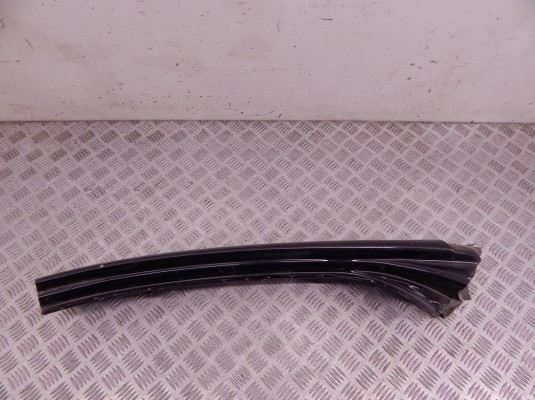 Стойка кузовная передняя правая BMW 5-series (E39) 41 00 8 252 554